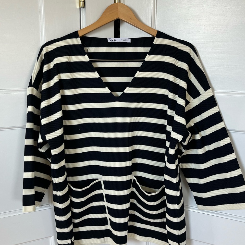 Zara Navy and Cream Striped Knit Top